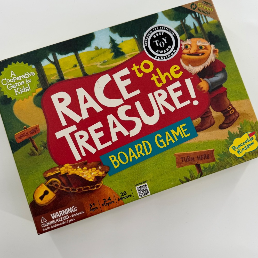 Peaceable Kingdom Race to the Treasure Cooperative Kids Board Game Strategy 5+